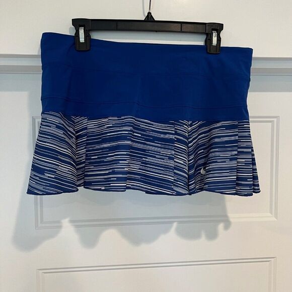 Nike Women Size Large Dri-Fit Blue White Pleated Activewear Tennis Skort - Picture 2 of 6